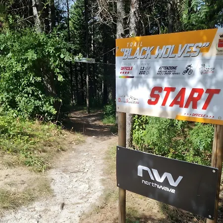 La Loggia Dei Fabbri - Montefabbri * Monte Fabbri