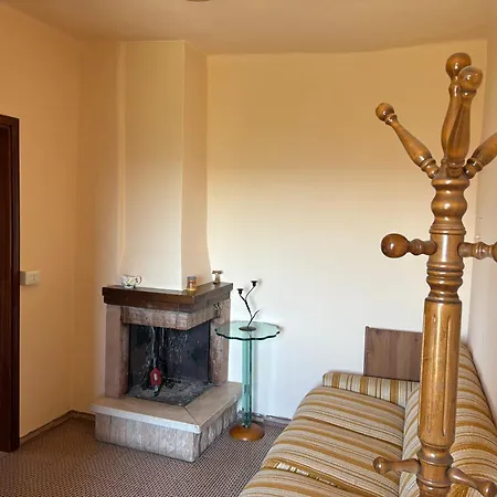 La Loggia Dei Fabbri - Montefabbri アパート *