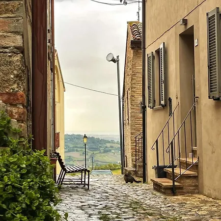 La Loggia Dei Fabbri - Montefabbri アパート Monte Fabbri